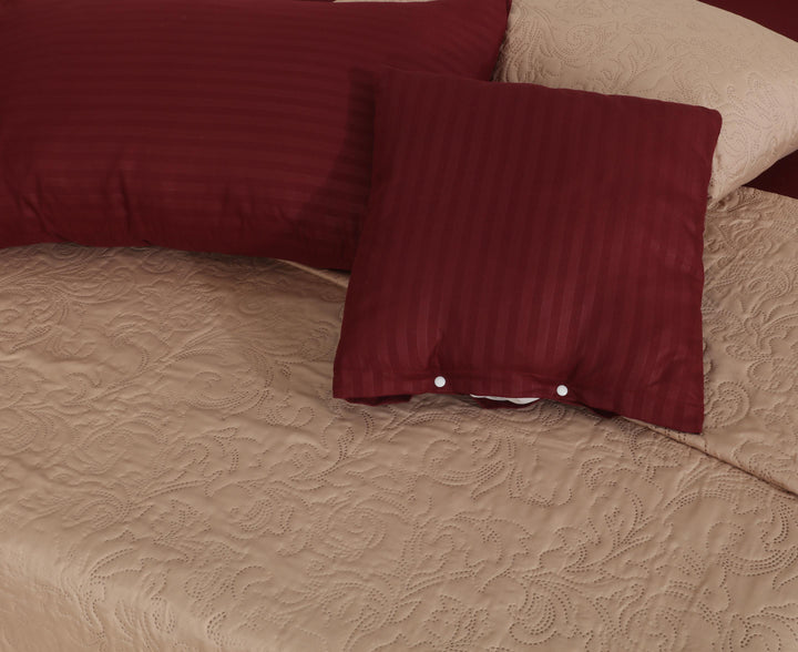 SKIN MAROON Winter Comforter Set- 8 Pcs
