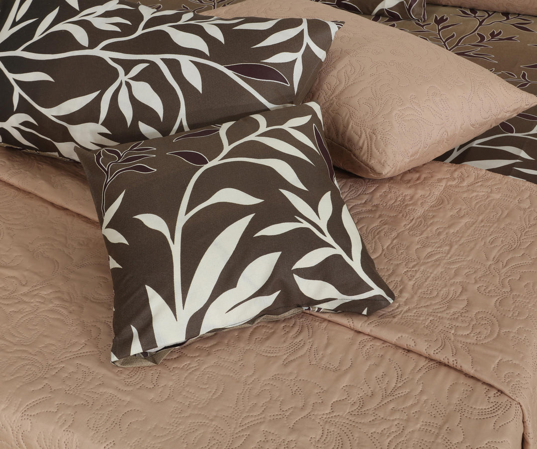 SKIN BLINK Winter Comforter Set- 8 Pcs