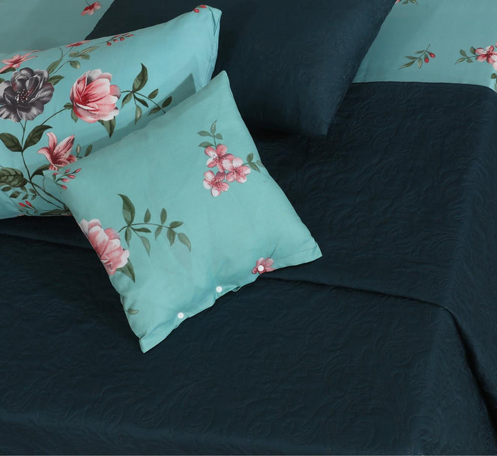 BLAST ZINC Winter Comforter Set- 8 Pcs